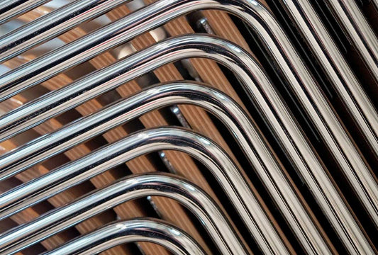 Come forare un tubo di metallo o plastica