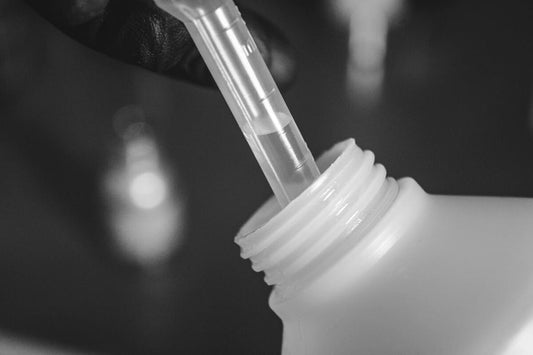 Usare una pistola per silicone: guida per principianti